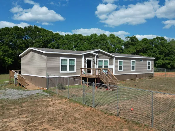 1838 Canterbury Rd, Honoraville, AL 36042