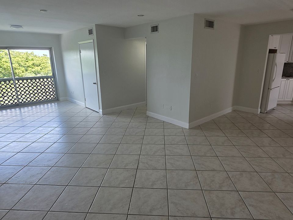 1st image of 650 Coral Way APT 503