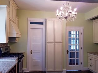 2217 Sulphur Spring Rd, Baltimore, MD 21227