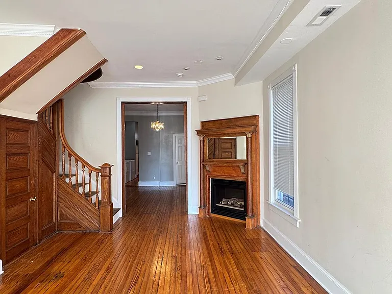 15 Seaton Pl NW #1 — Photo 6
