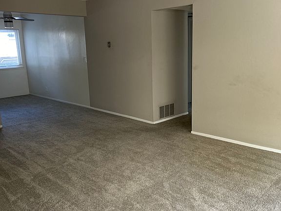 2nd image of 200 Towne Ter #14