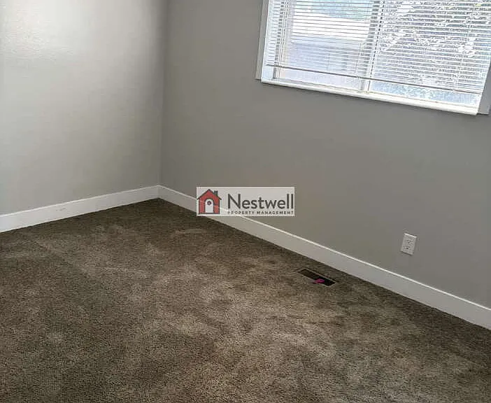 230 W Center St #23 — Photo 15