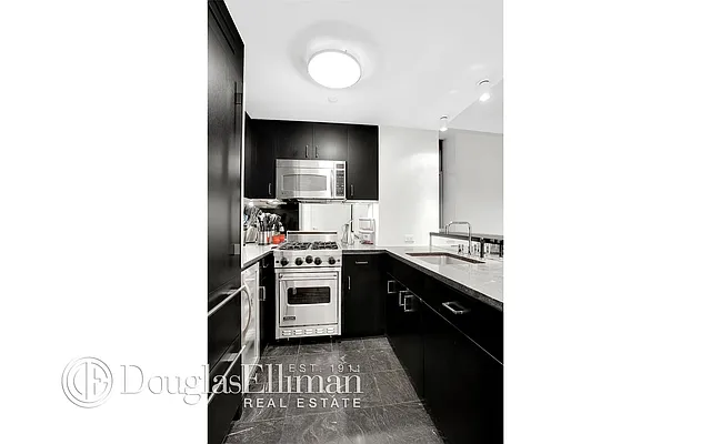 Sold by Douglas Elliman | media 5