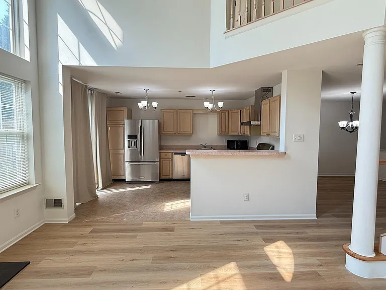 207 Valley Forge Lookout Pl — Photo 10