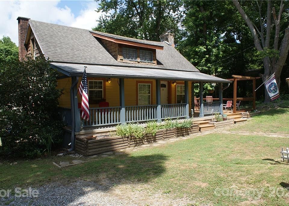 168 Pacolet St, Saluda, NC 28773 Zillow