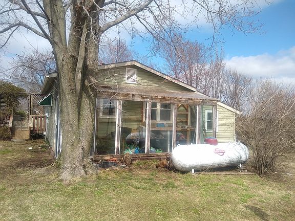 2nd image of 14517 Grandview Dr