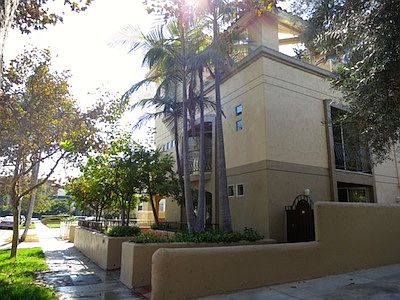 1st image of 211 S Poinsettia Pl APT 4
