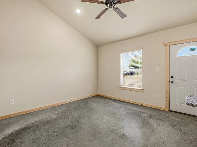 5415 County Road 456 — Photo 9