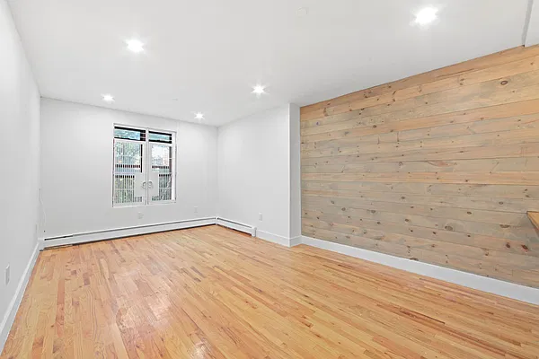 Rented by TorsX Inc | media 5