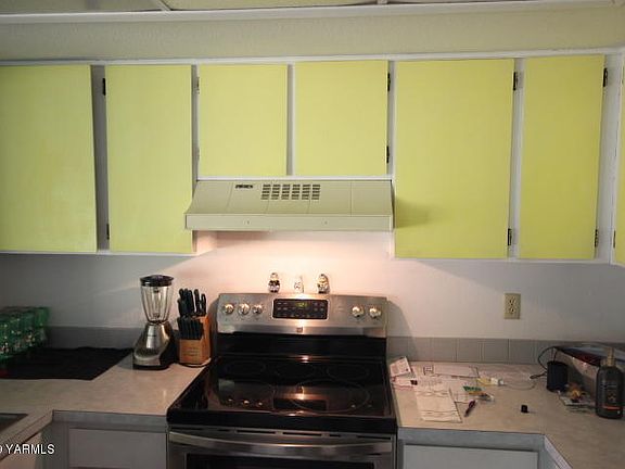 4th image of 901 S 37th Ave