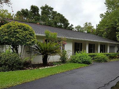225 W Bayou Dr, Dickinson, TX, 77539