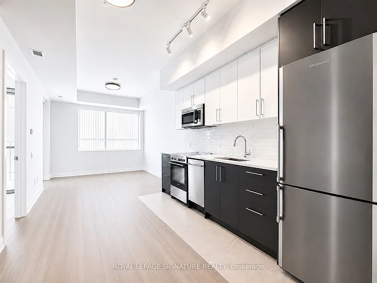 664 Spadina Ave #903 — Photo 4