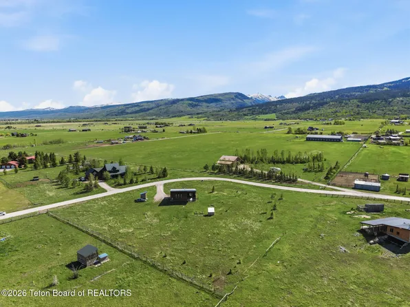 4668 Pinnacle Trl, Victor, ID 83455