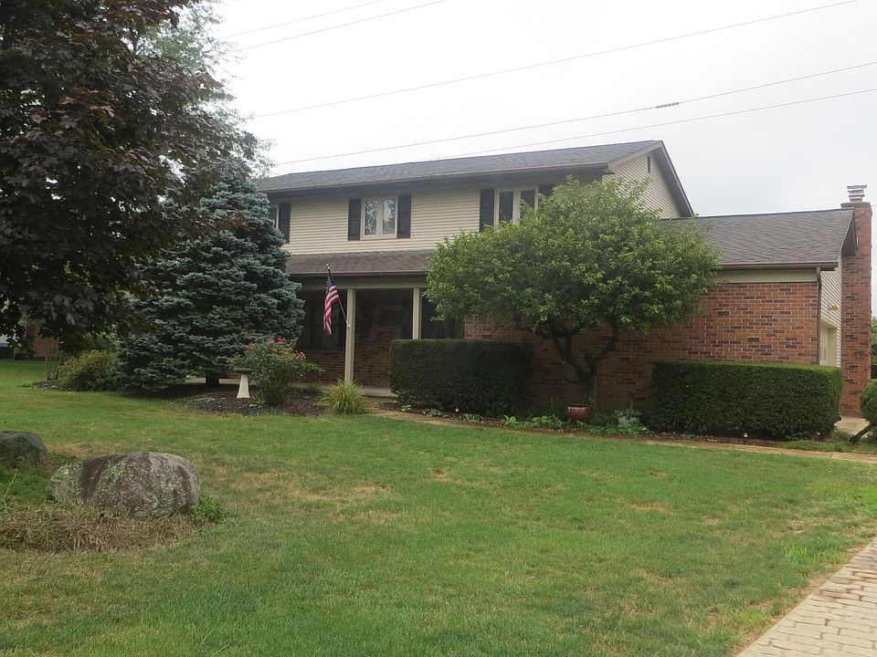 1st image of 5166 Parkmoor Dr