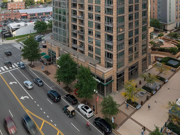 The View Ballston — Photo 10