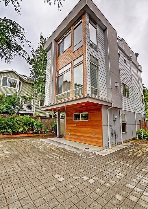 1st image of 9048 15th Ave NW APT E