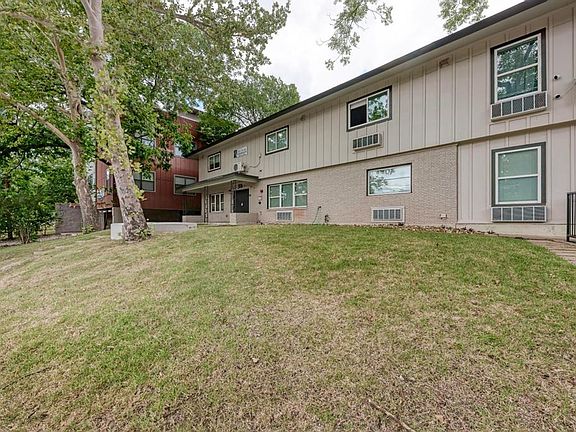 3rd image of 306 E 30th St #17818959