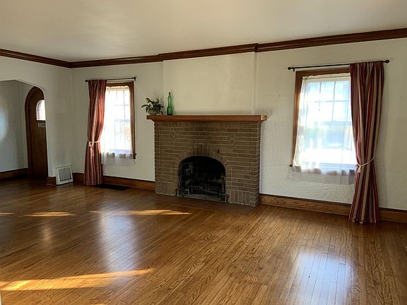 5th image of 216 Welty Ave