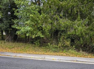 507 Nellies Cave Rd, Blacksburg, VA 24060