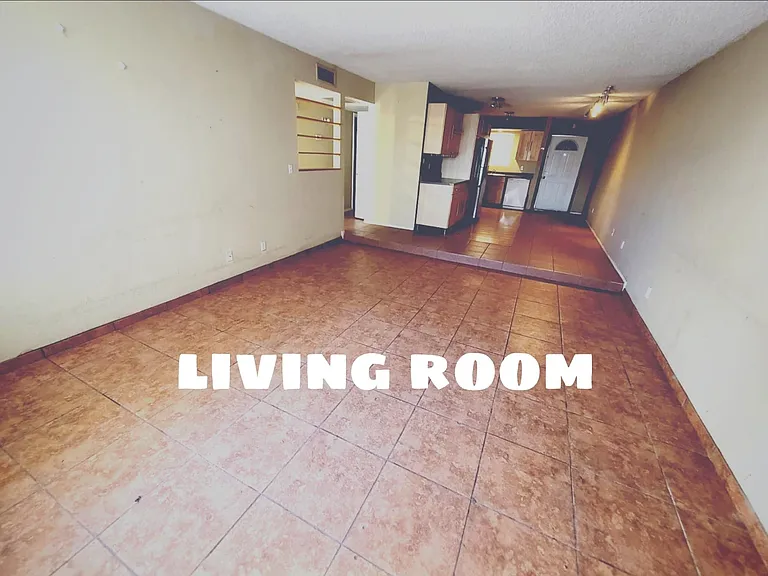2409 W Campbell Ave #6 — Photo 8
