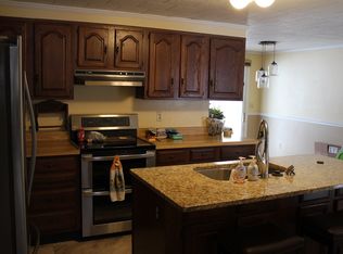 439 W North St, Portland, IN 47371