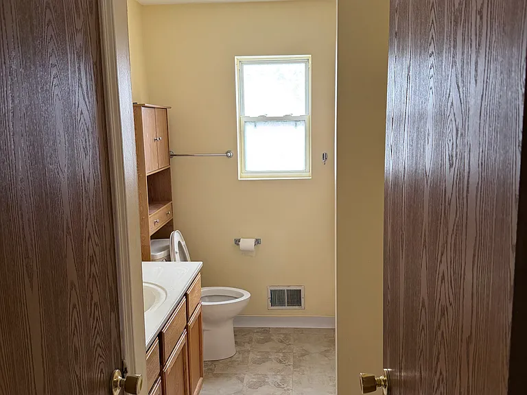 319 Meadowlark Dr — Photo 16