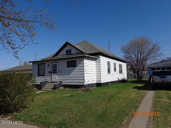 515 1st Ave NE, Watertown, SD 57201