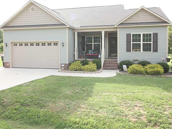 3rd image of 45 Meherrin Ct