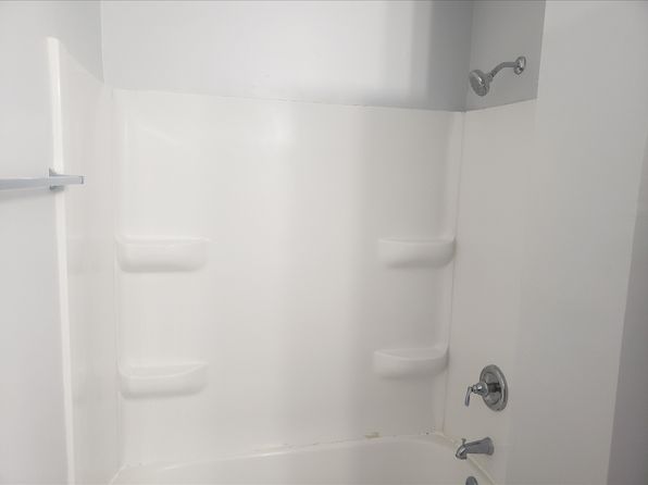 703 Bittersweet Ln