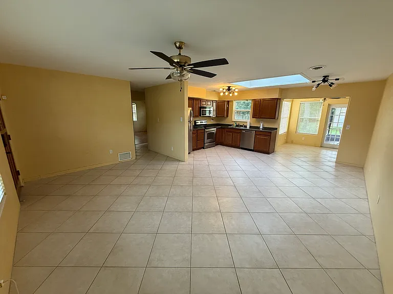 140 Sanchez Ave — Photo 11