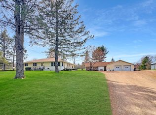 2336-4 1/2 St, Cumberland, WI 54829