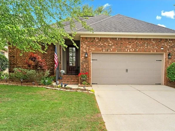 7730 Kari Ln, Daphne, AL 36526