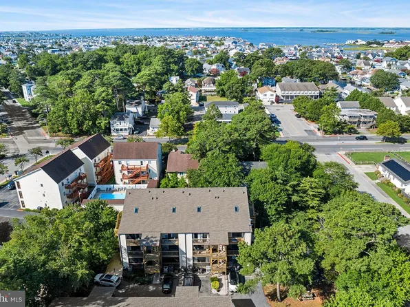 14300 Jarvis Ave Unit 204B, Ocean City, MD 21842