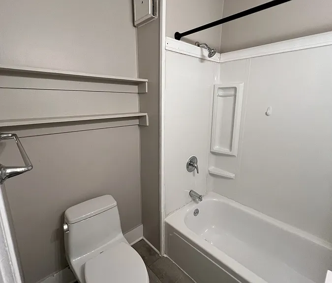 16 S Maple Ave #2S — Photo 9