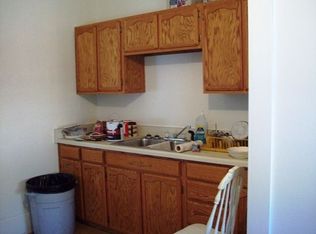 101 Cheuvront St, West Union, WV 26456