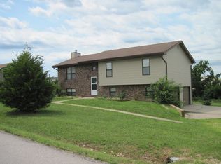 20380 Simmons Rd, Waynesville, MO 65583