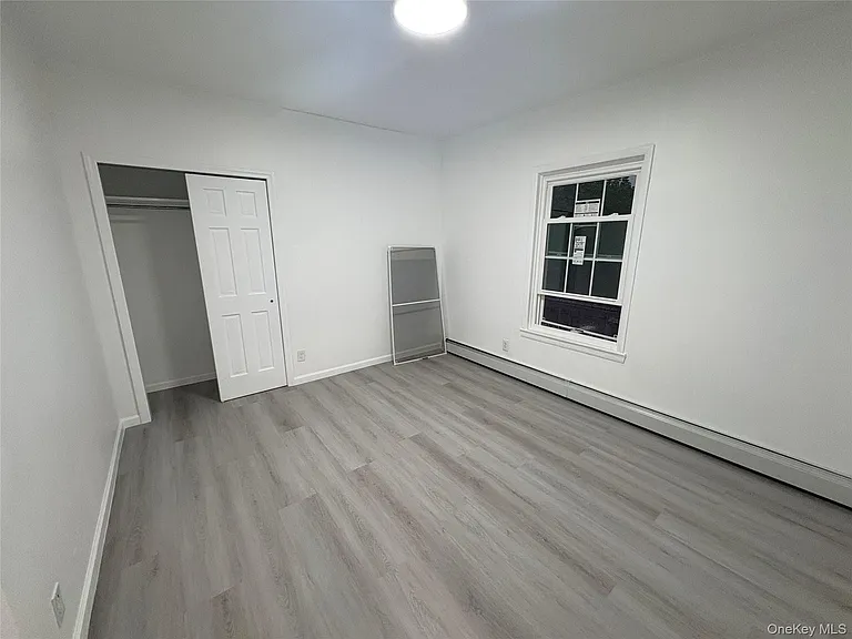 130 Wickham Ave — Photo 6