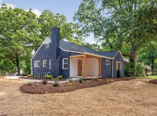 5734 Oak Dr, Charlotte, NC 28216