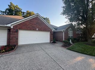 10410 Dove Chase Cir, Louisville, KY