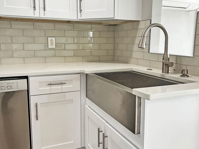 43 Woodhaven Rd — Photo 15