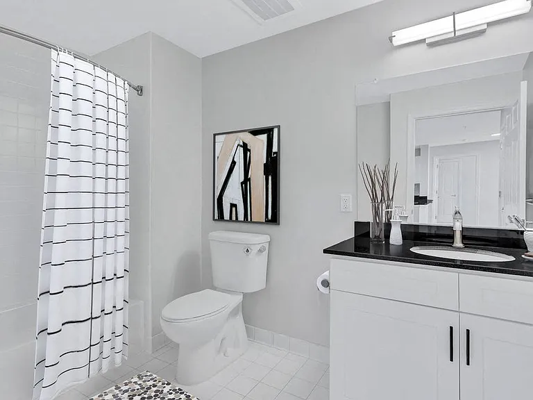 Ashbury Courts Apartments — Photo 12