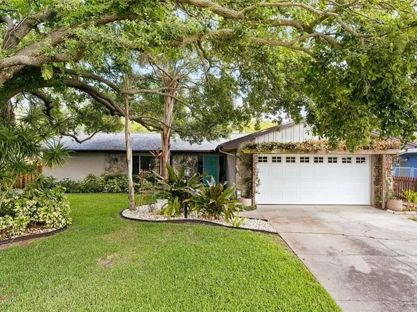 1755 Bellemeade Dr, Clearwater, FL 33755