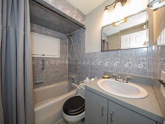 5th image of 21 Gables Dr