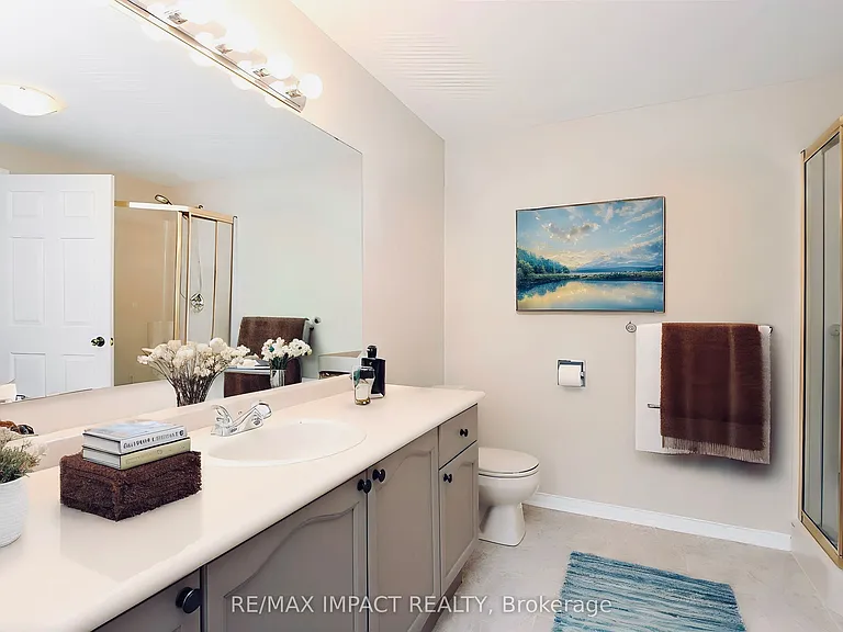 470 Safari Dr — Photo 10