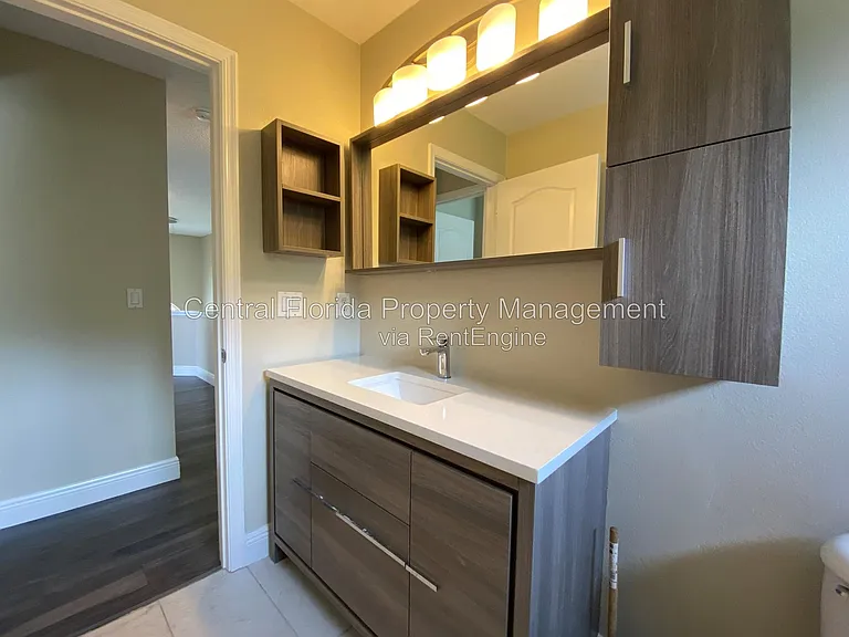 4115 Andover Cay Blvd — Photo 18