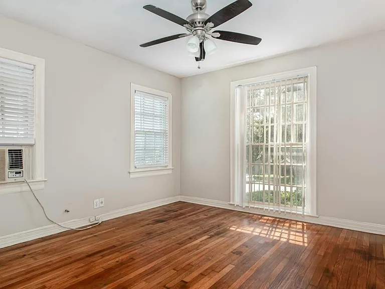 3515 Fairview Ave — Photo 3