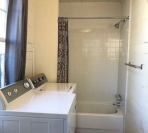 4th image of 2735 Ursulines Ave