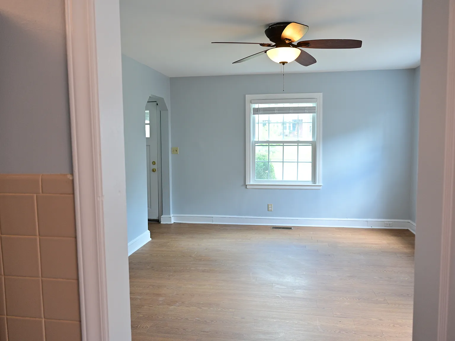3 bed, 1196 sqft, $1,750 — Photo 3