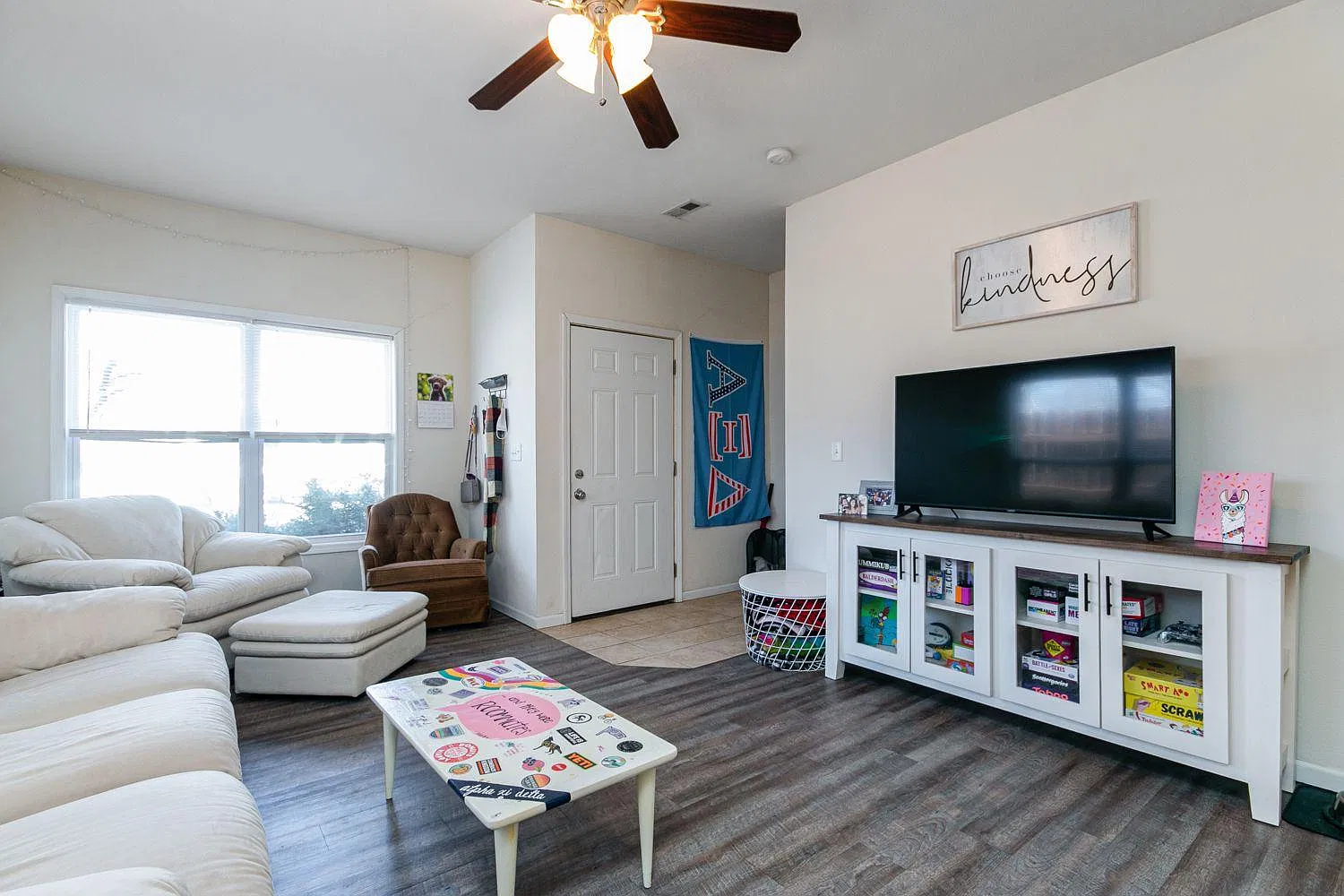 3 bed, 1220 sqft, $1,500 — Photo 3