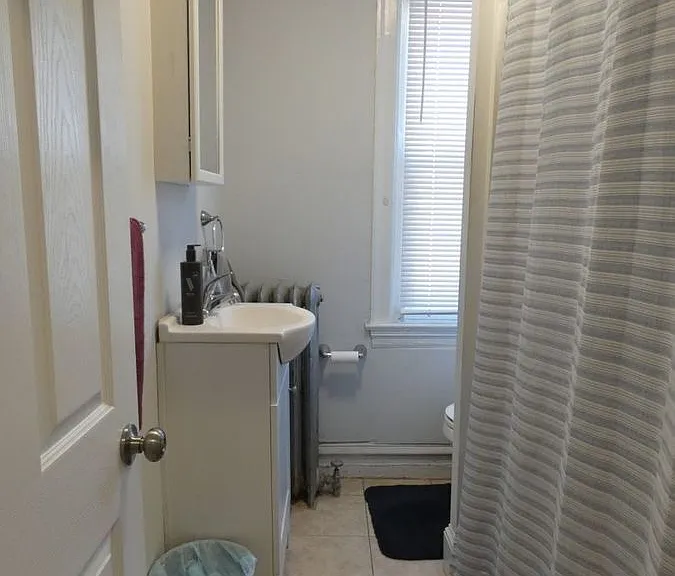 7216 Germantown Ave #2R — Photo 6